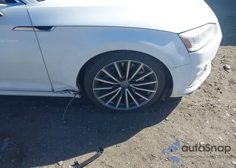 2018 Audi A5 2.0T Premium z USA, uszkodzony, nr VIN WAUBNCF55JA130573